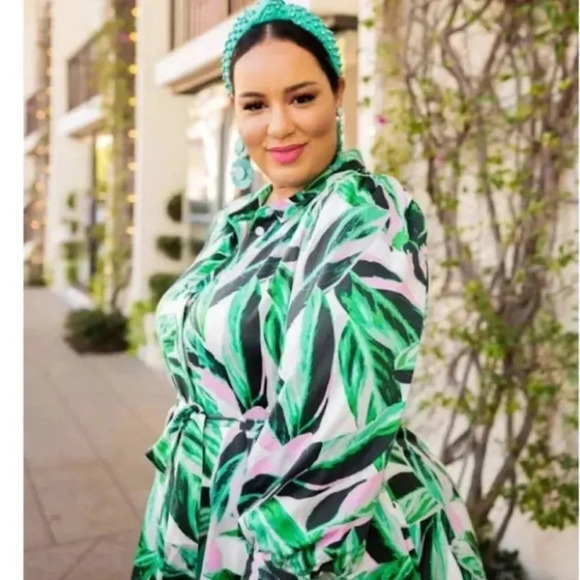 New BeautiCurve X Lane Bryant Palm Leaf Print ShirtDress
Button Dress Size 22 - Picture 3 of 15